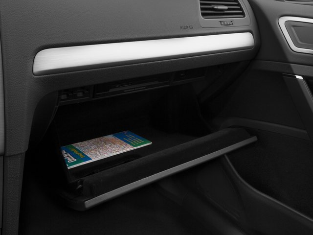 Used 2016 Volkswagen Golf S image 20