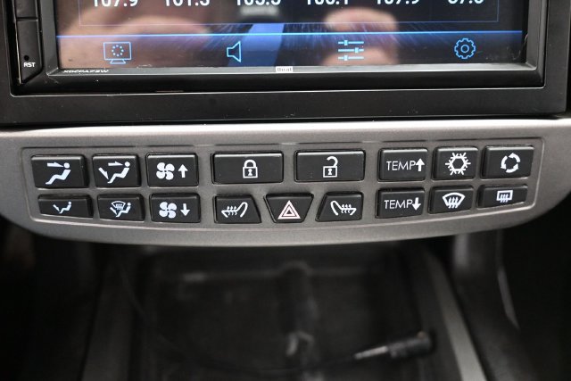 Used 2013 Chevrolet Camaro LS RWD image 21