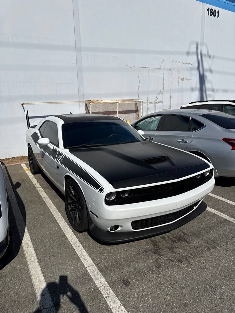Used 2018 Dodge Challenger T/A RWD image 3