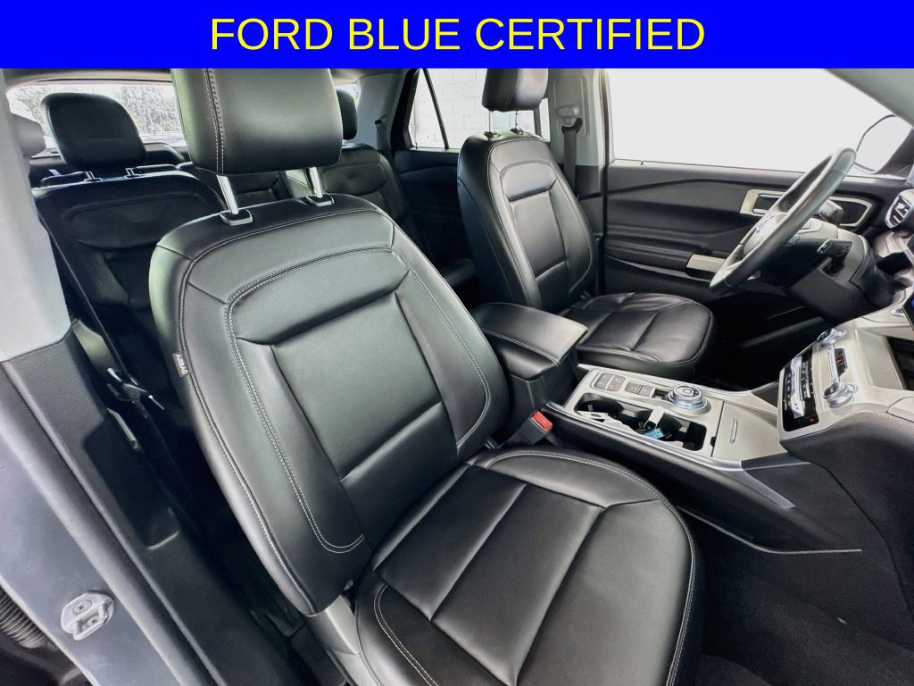 Certified 2023 Ford Explorer XLT w/ Equipment Group 202A RWD image 31