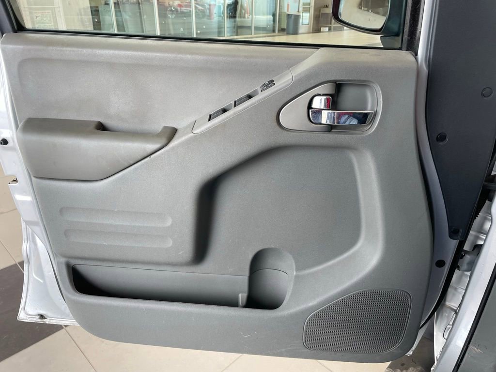 Certified 2020 Nissan Frontier SV RWD image 7