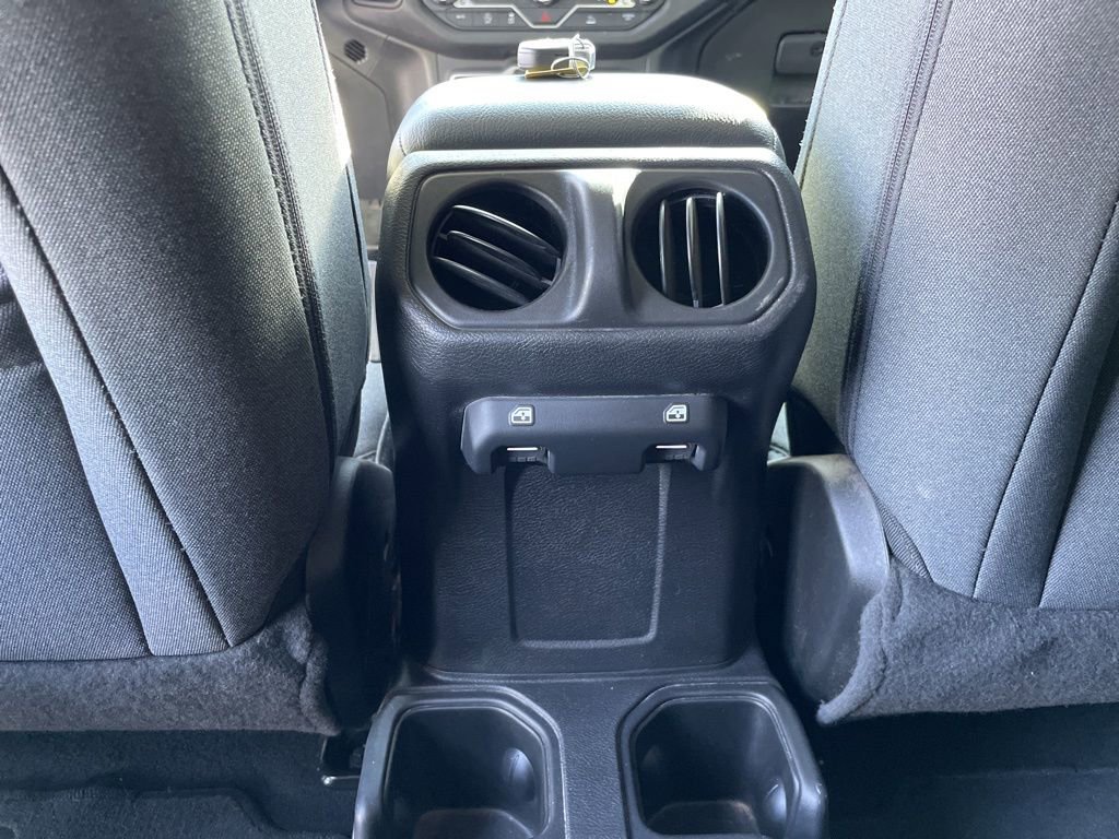 Used 2025 Jeep Gladiator Sport AWD/4WD image 25