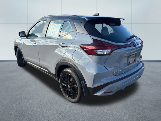 Used 2024 Nissan Kicks SR w/ SR Premium Package FWD image 2