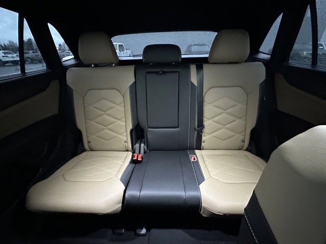 New 2026 Volkswagen Atlas Cross Sport SE image 28