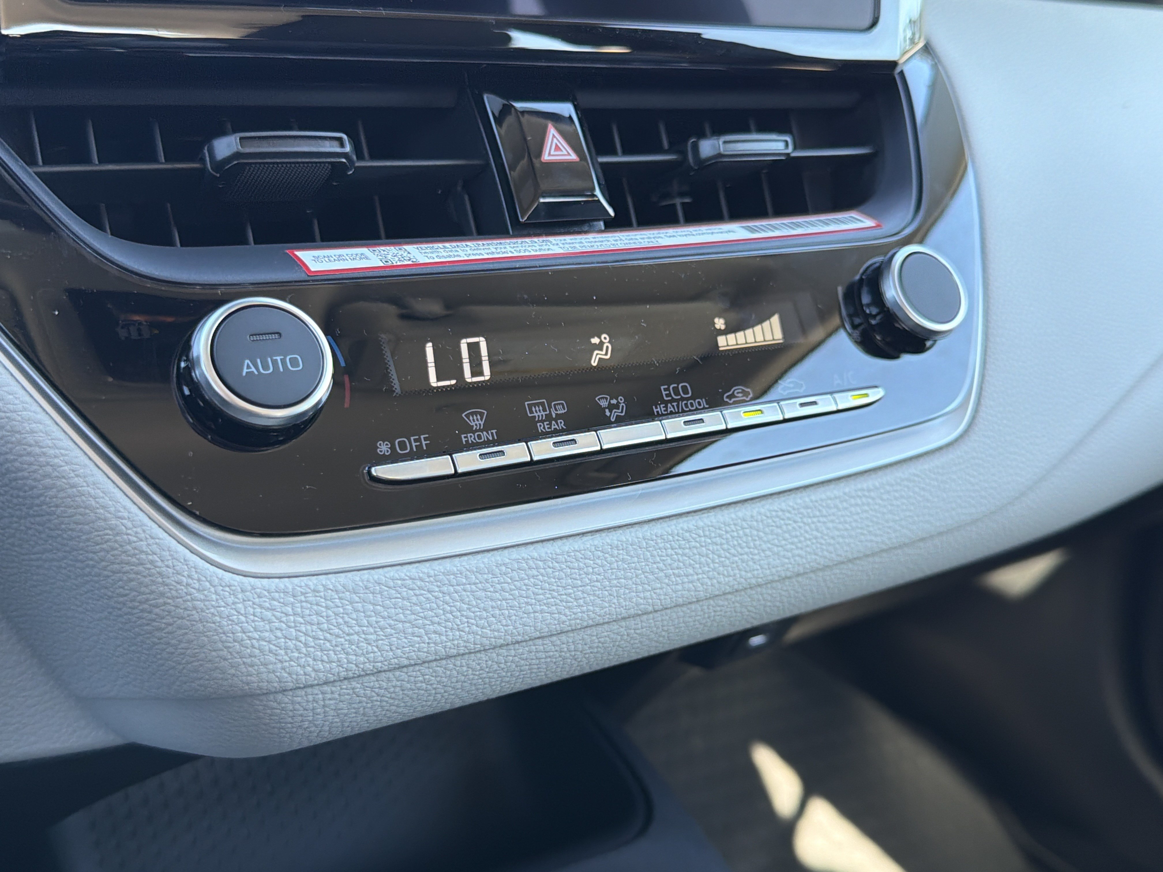 New 2027 Toyota Corolla LE FWD image 24