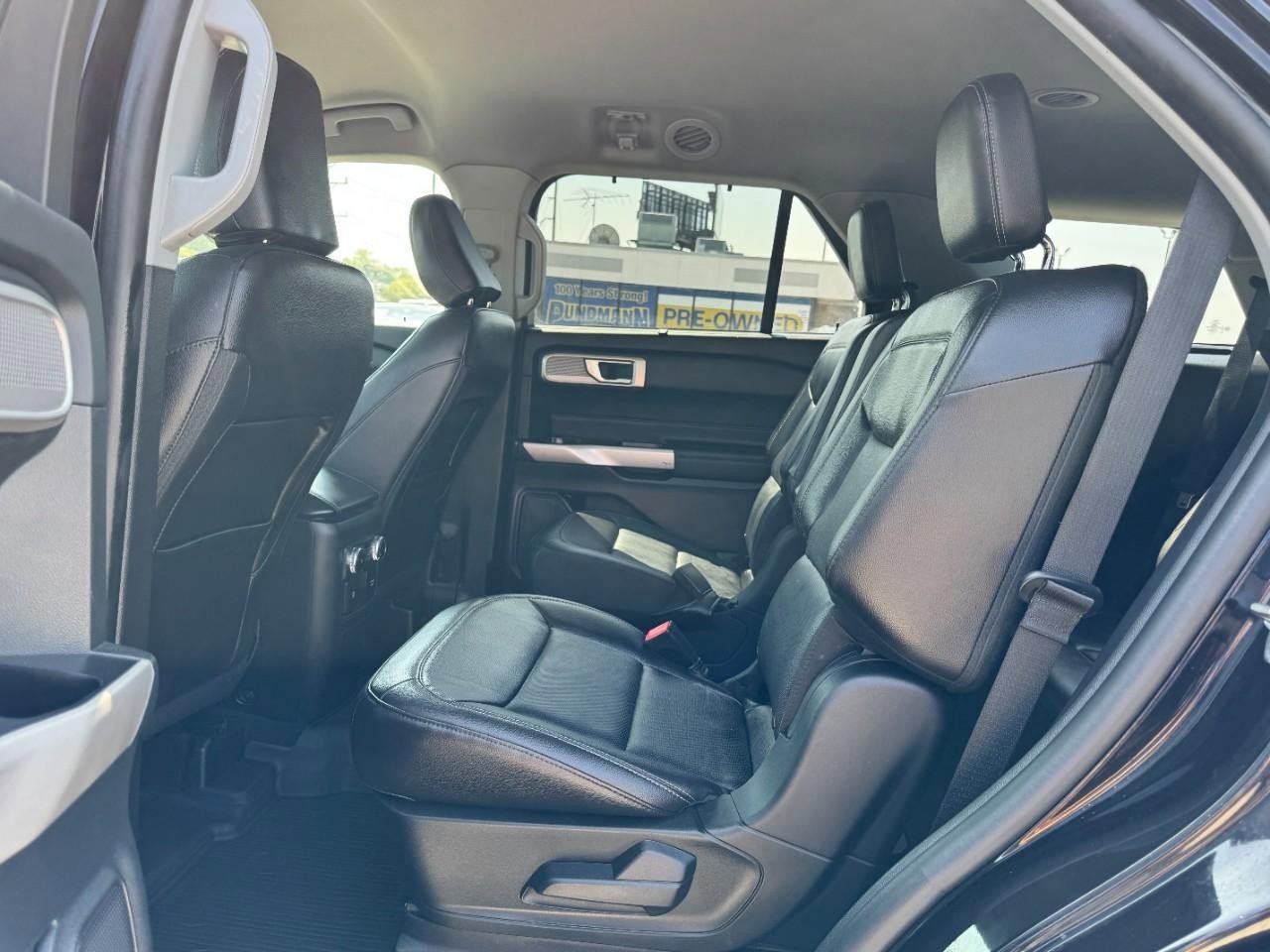 Used 2022 Ford Explorer Limited w/ Equipment Group 301A image 10