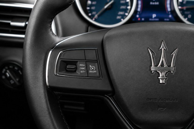 Used 2019 Maserati Ghibli S Q4 AWD/4WD image 13