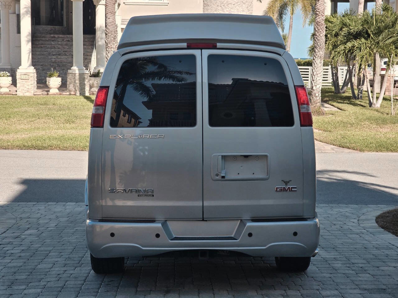 Used 2016 GMC Savana 2500 image 37