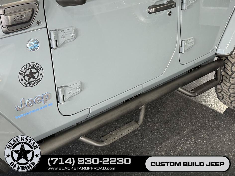 Used 2025 Jeep Wrangler Unlimited Sahara w/ Safety Group AWD/4WD image 14