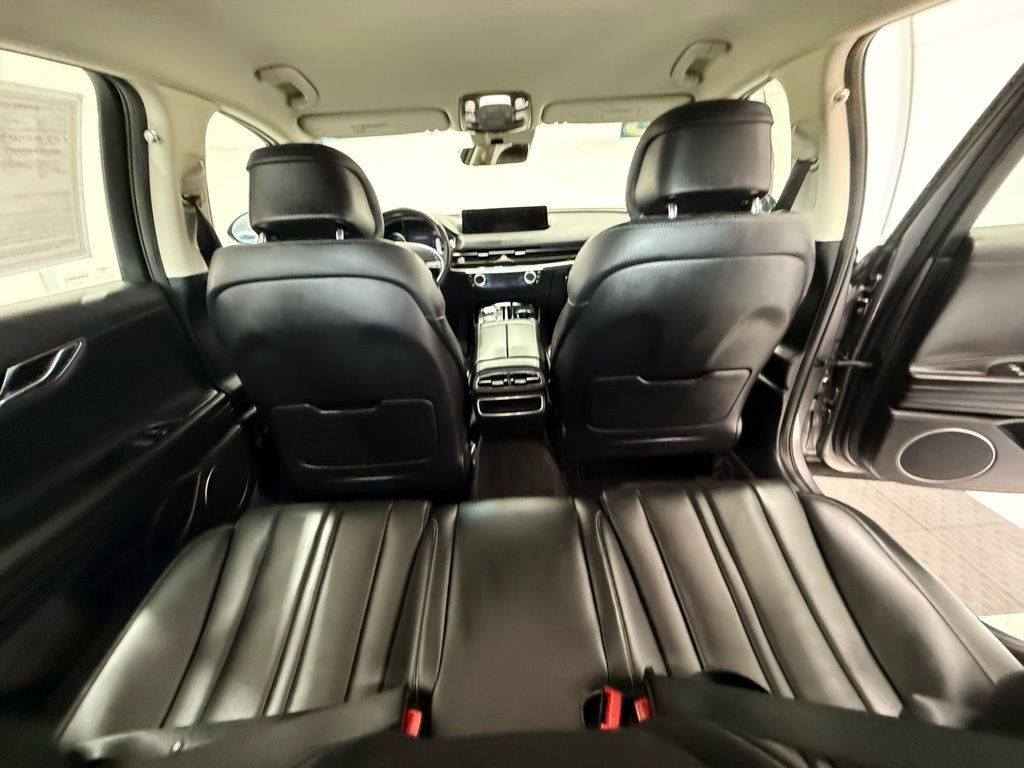 Used 2023 Genesis G80 2.5T image 26