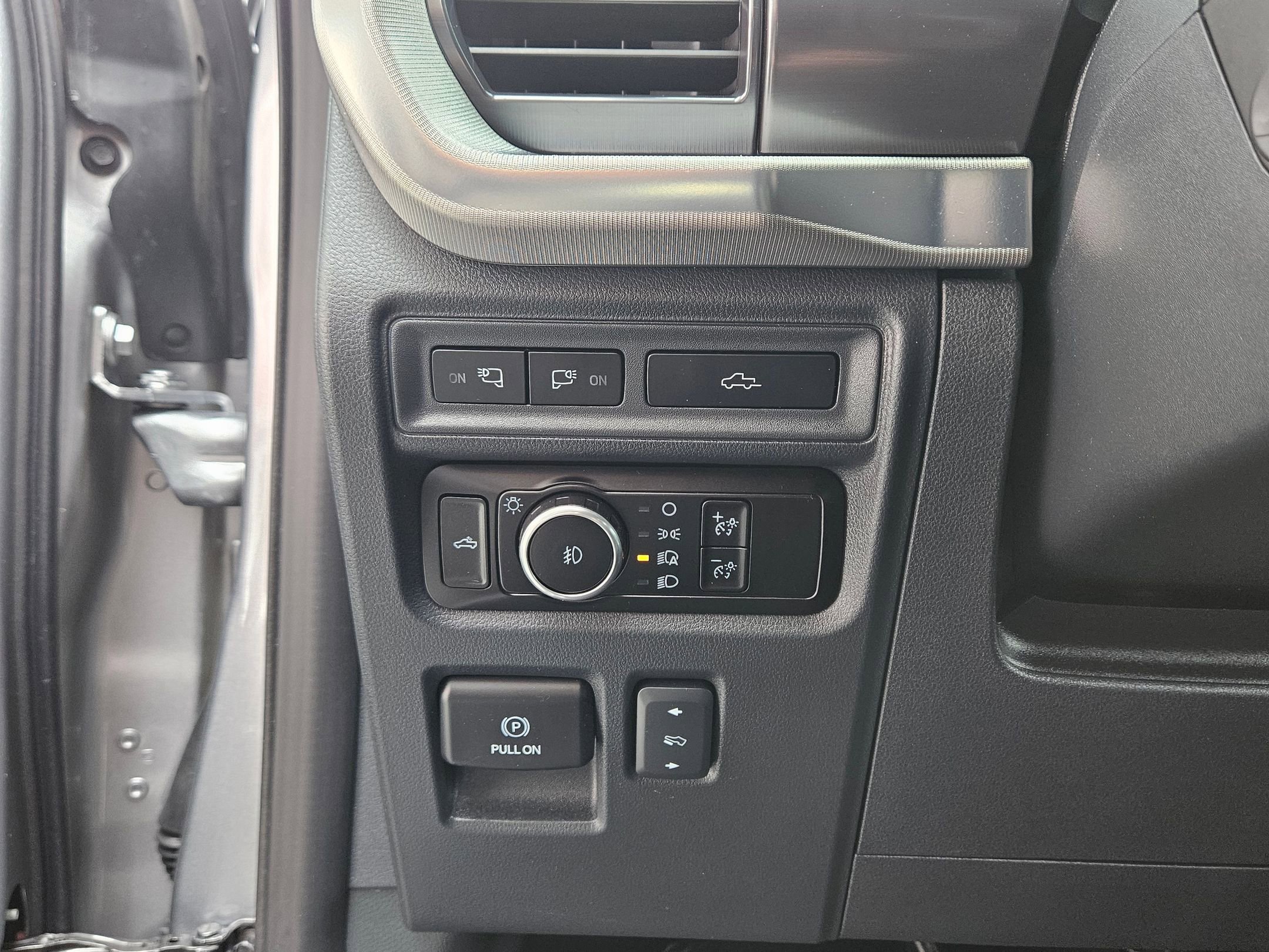 Used 2023 Ford F150 Raptor AWD/4WD image 19