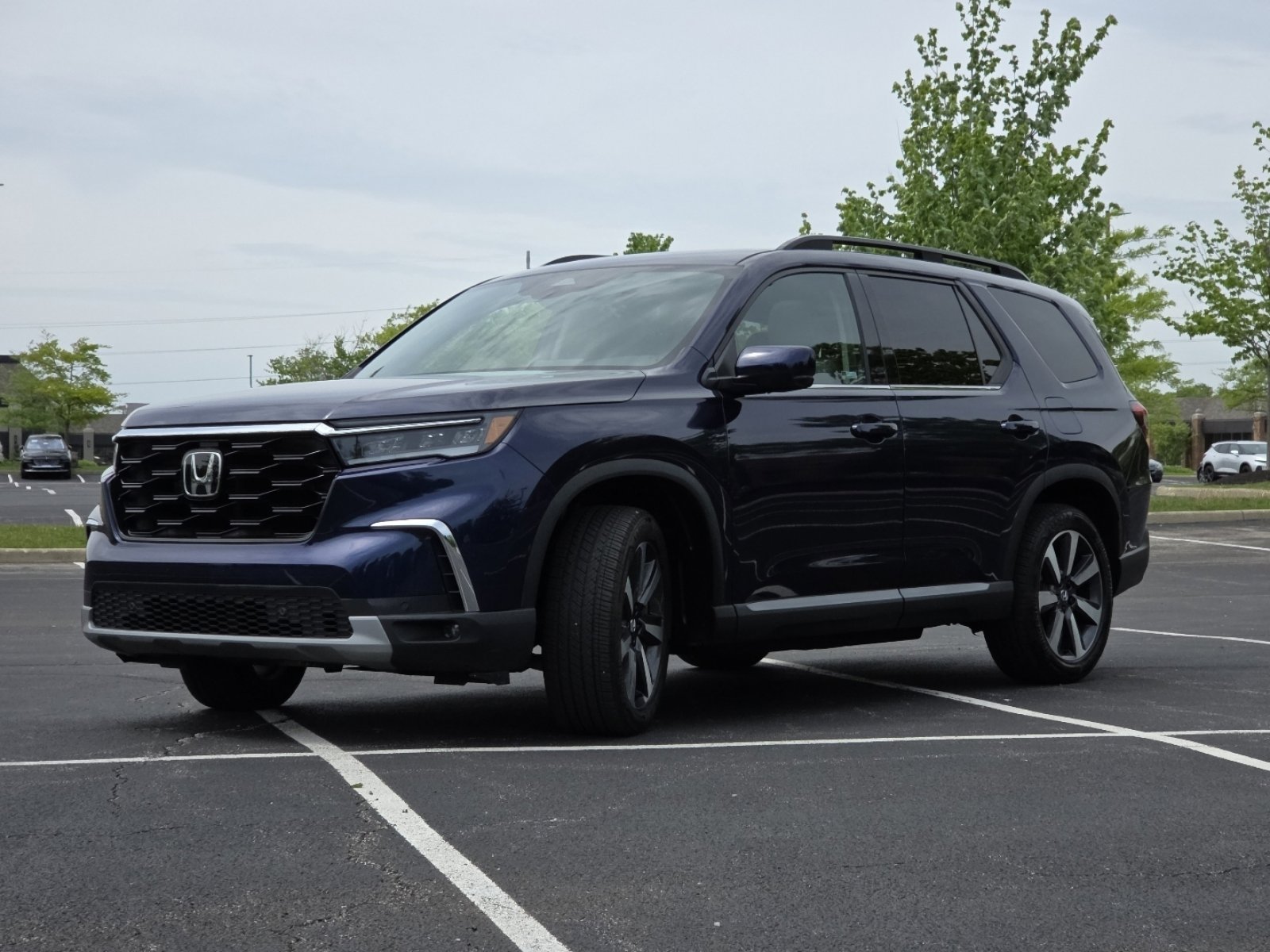 Certified 2025 Honda Pilot Touring image 19