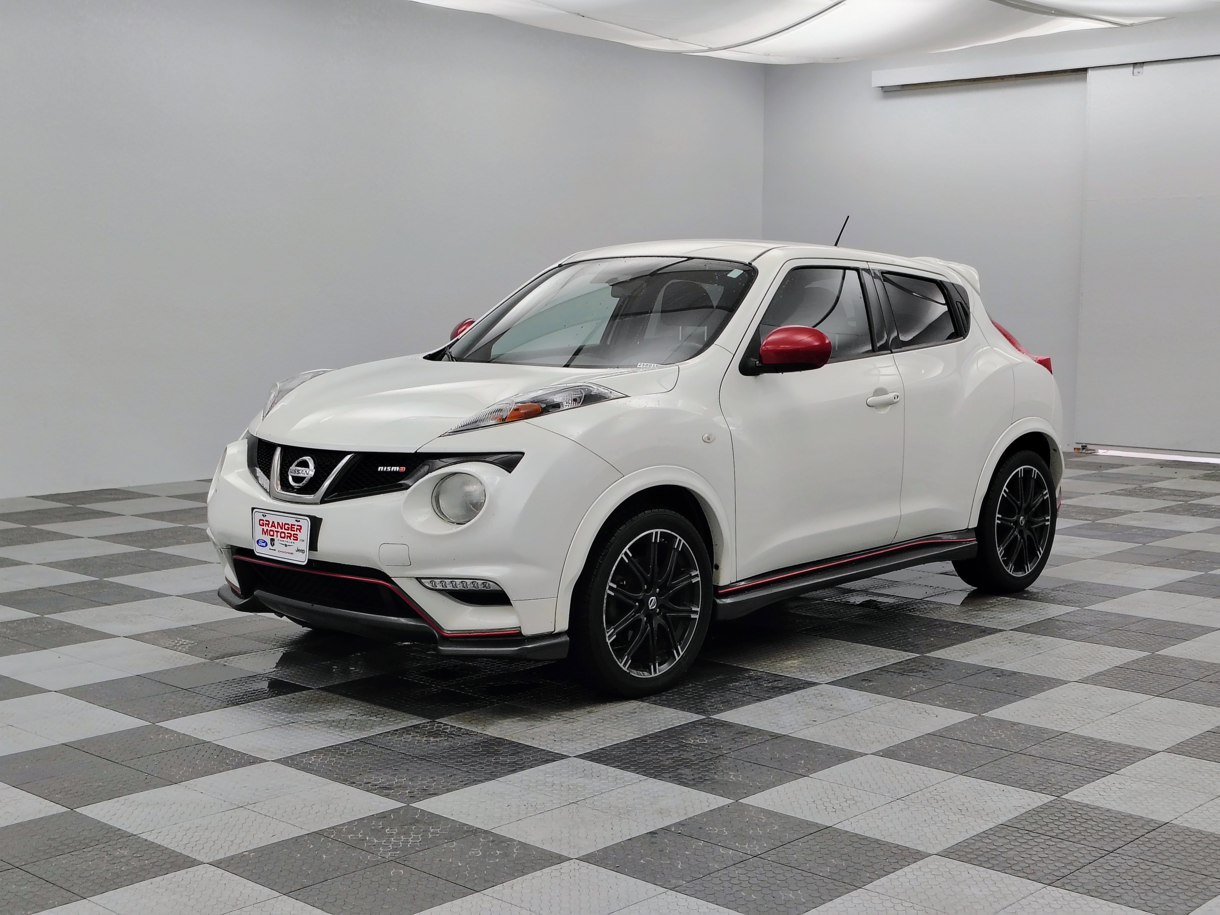 Used 2013 Nissan Juke NISMO image 4