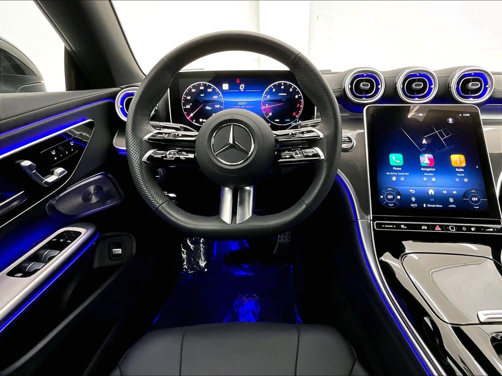 Used 2026 Mercedes-Benz CLE 450 4MATIC Cabriolet image 4
