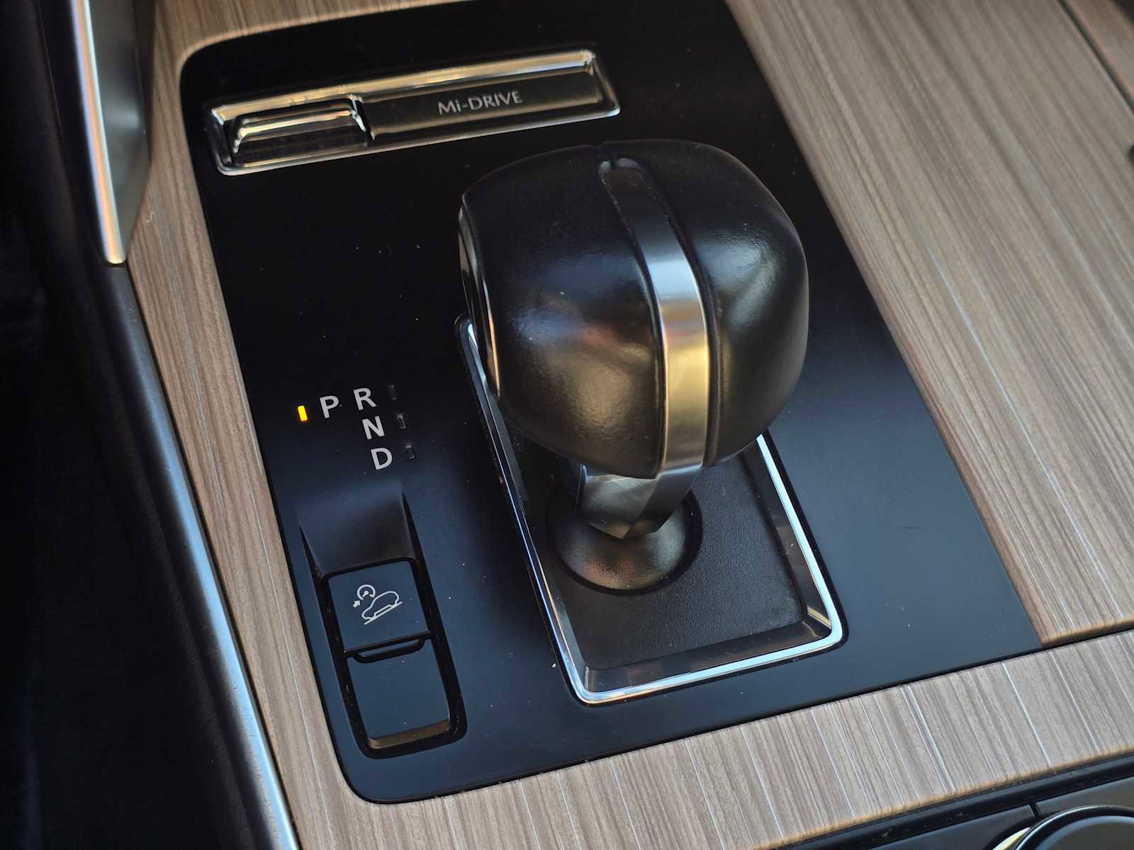 Used 2024 MAZDA CX-90 3.3 Turbo w/ Premium Package image 35