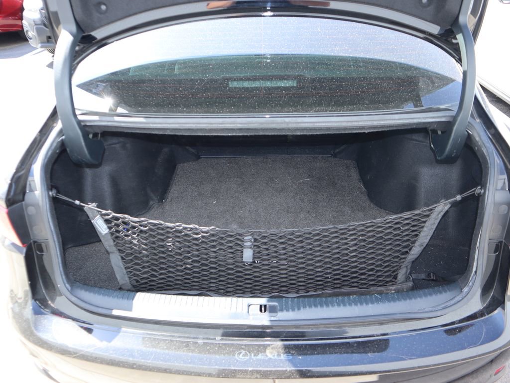 Used 2016 Lexus IS 350 w/ F Sport Package RWD image 11