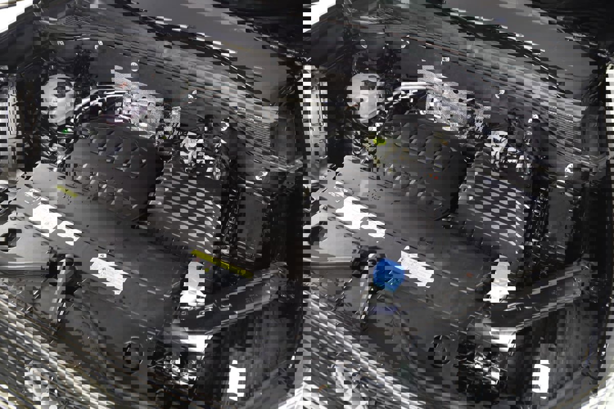 Used 2024 Volkswagen Atlas SEL Premium R-Line image 22