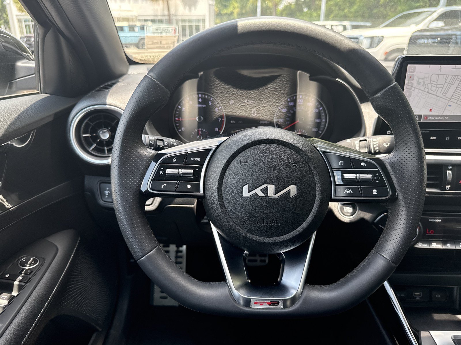 Used 2024 Kia Forte GT-Line w/ GT-Line Premium Package FWD image 15