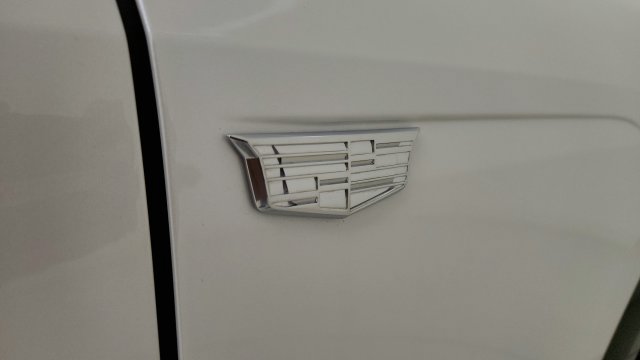 Used 2025 Cadillac Lyriq Luxury w/ LPO, Floor Liner Package RWD image 32