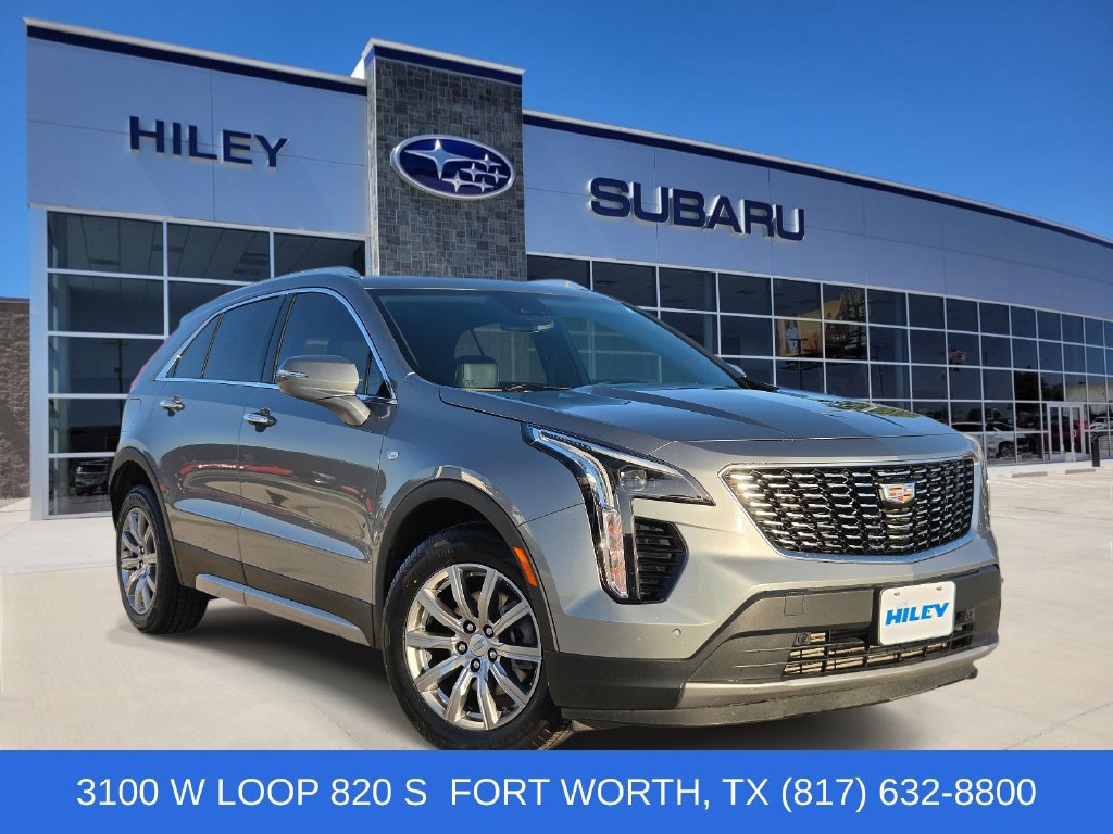 Used 2023 Cadillac XT4 Premium Luxury w/ Cold Weather Package FWD image 1