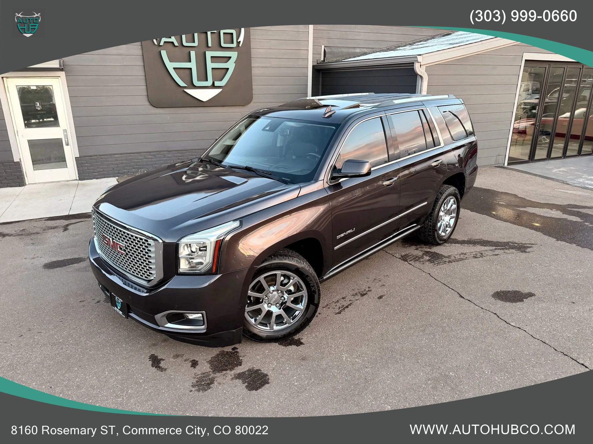 Used 2017 GMC Yukon Denali w/ Open Road Package AWD/4WD image 2