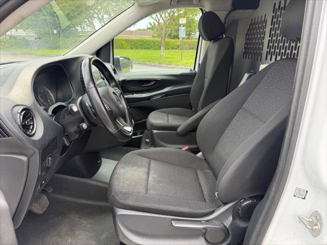 Used 2021 Mercedes-Benz Metris image 28