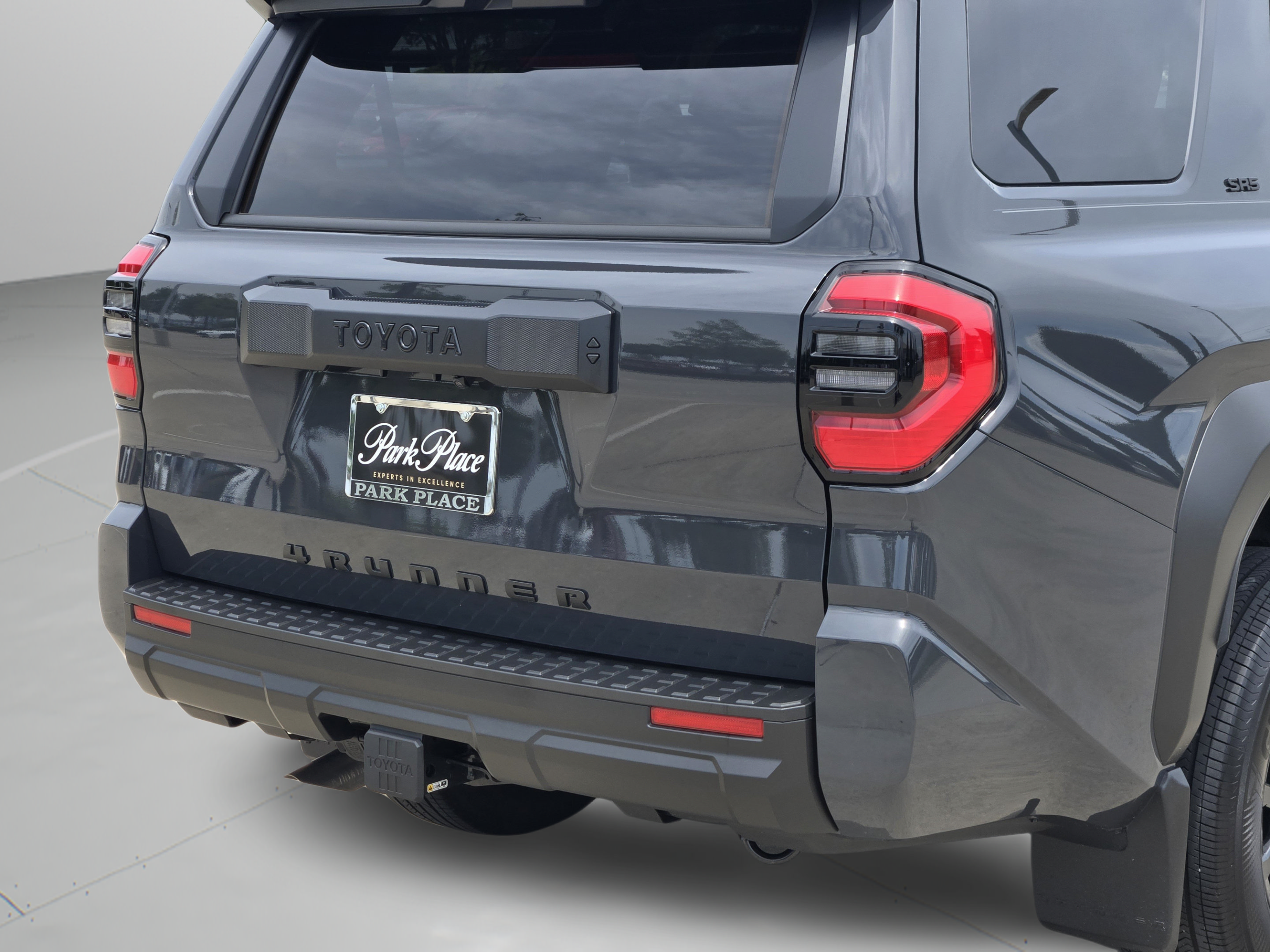 Used 2026 Toyota 4Runner SR5 AWD/4WD image 40