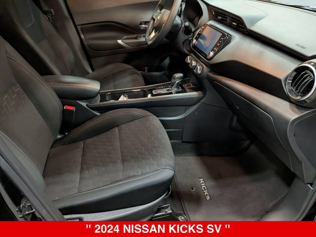 Used 2024 Nissan Kicks SV FWD image 30