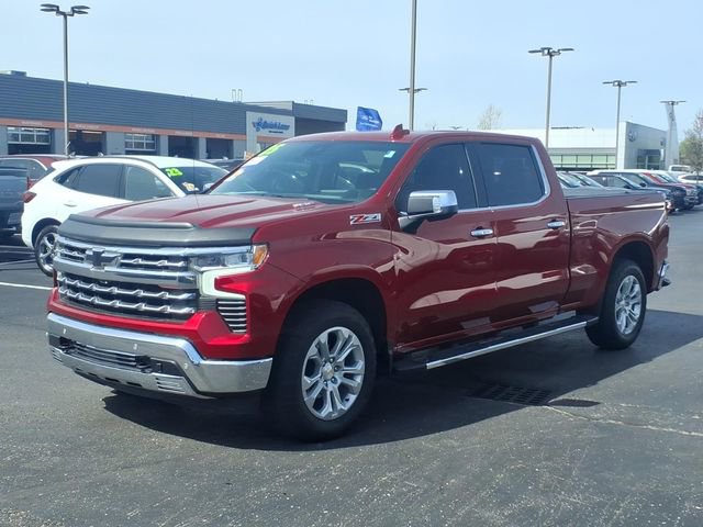 Used 2025 Chevrolet Silverado 1500 LTZ w/ Technology Package AWD/4WD image 3