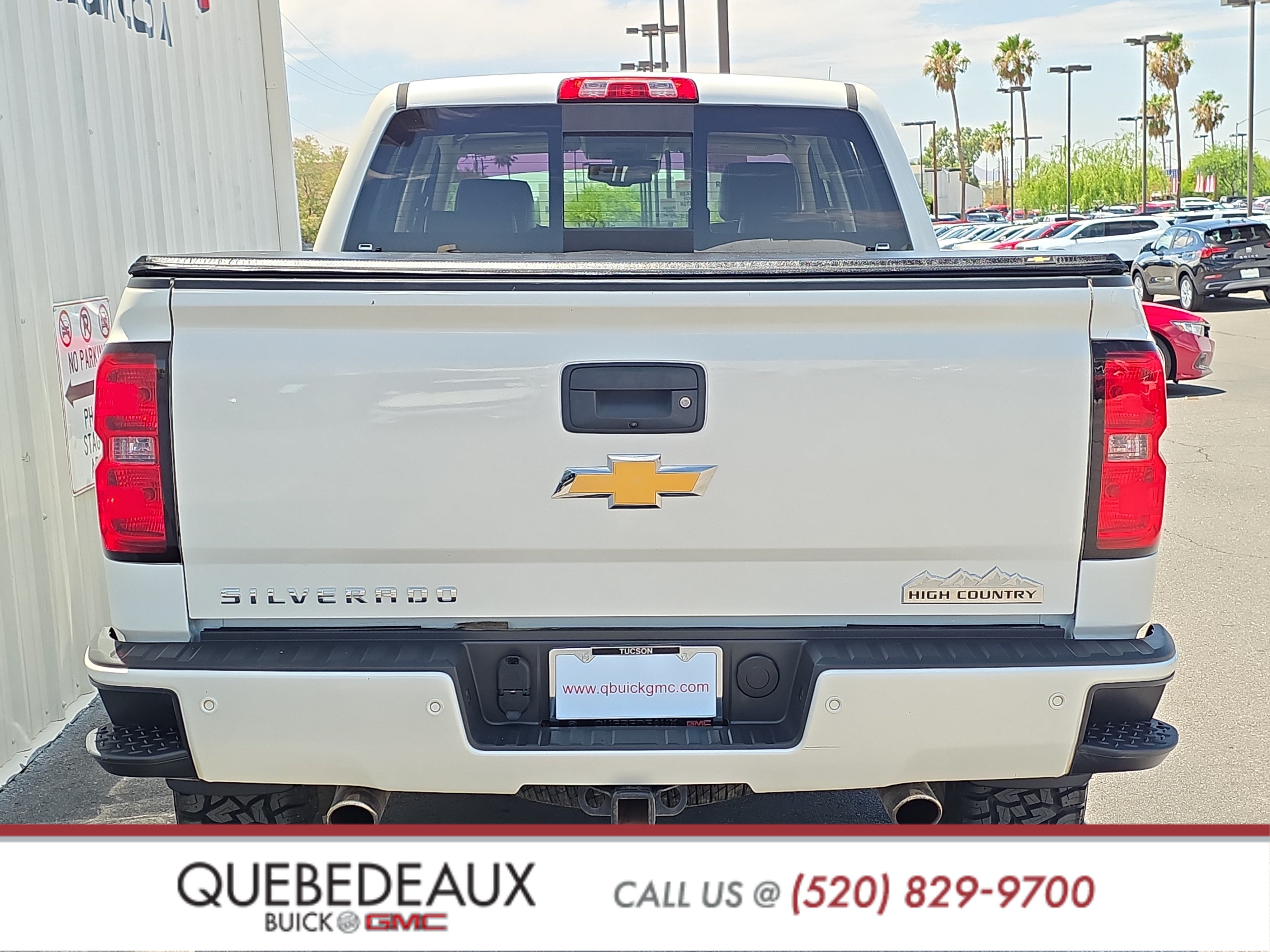 Used 2015 Chevrolet Silverado 1500 High Country w/ High Country Premium Package AWD/4WD image 6