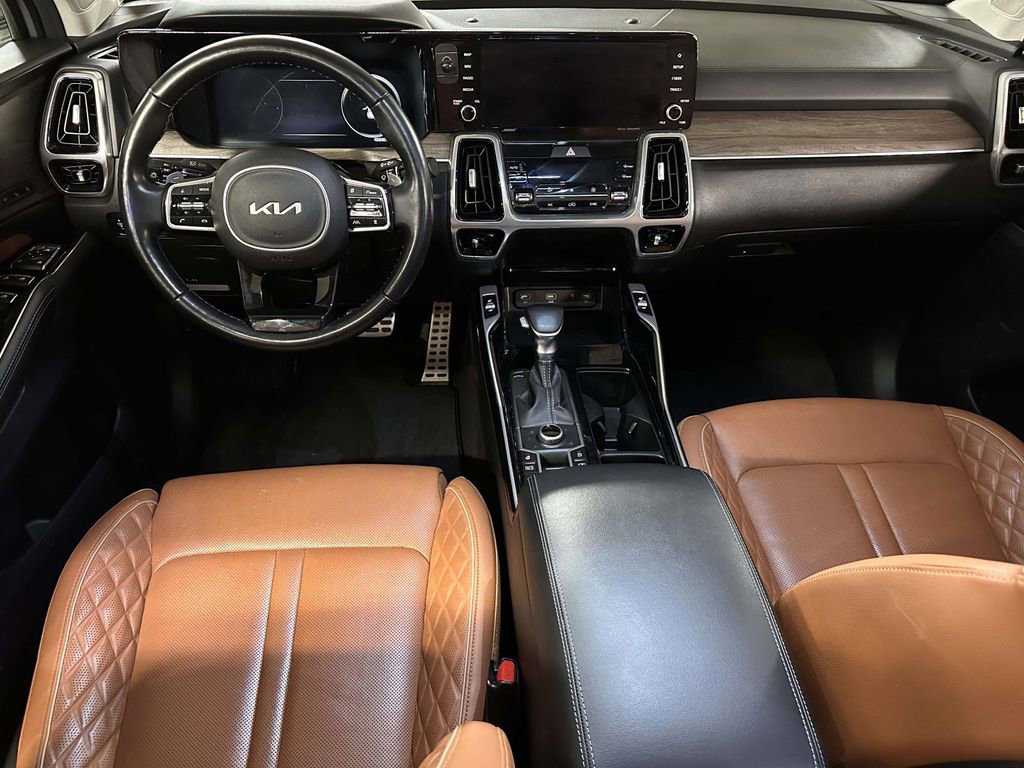 Used 2023 Kia Sorento SX Prestige AWD/4WD image 19