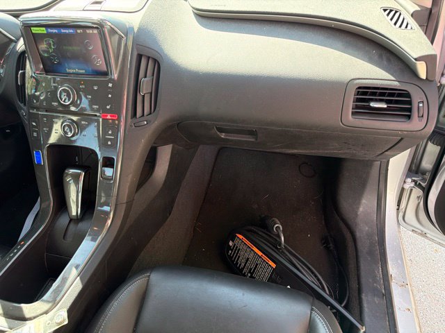Used 2013 Chevrolet Volt Premium w/ Premium Trim Package FWD image 19
