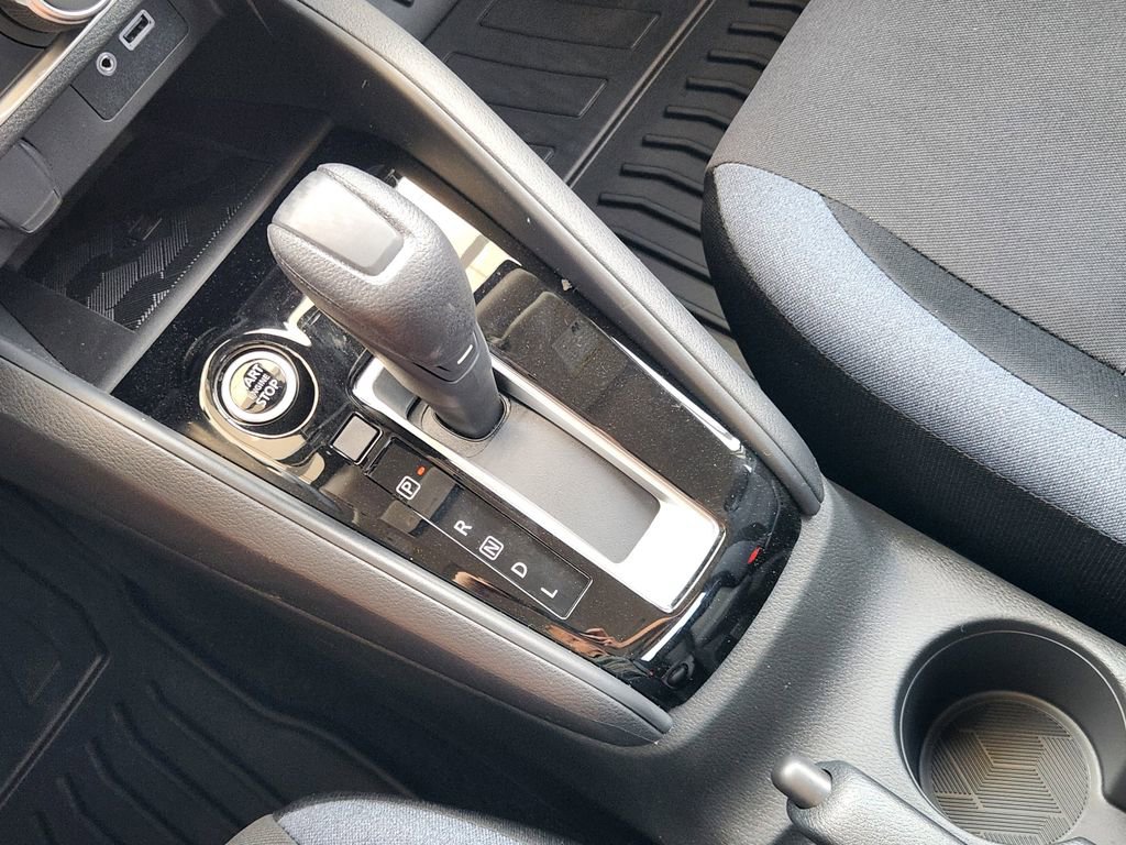 New 2025 Nissan Versa SV w/ Trunk Package image 15