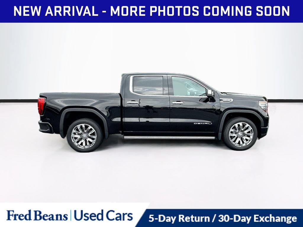 Used 2023 GMC Sierra 1500 Denali w/ Denali Reserve Package AWD/4WD image 9