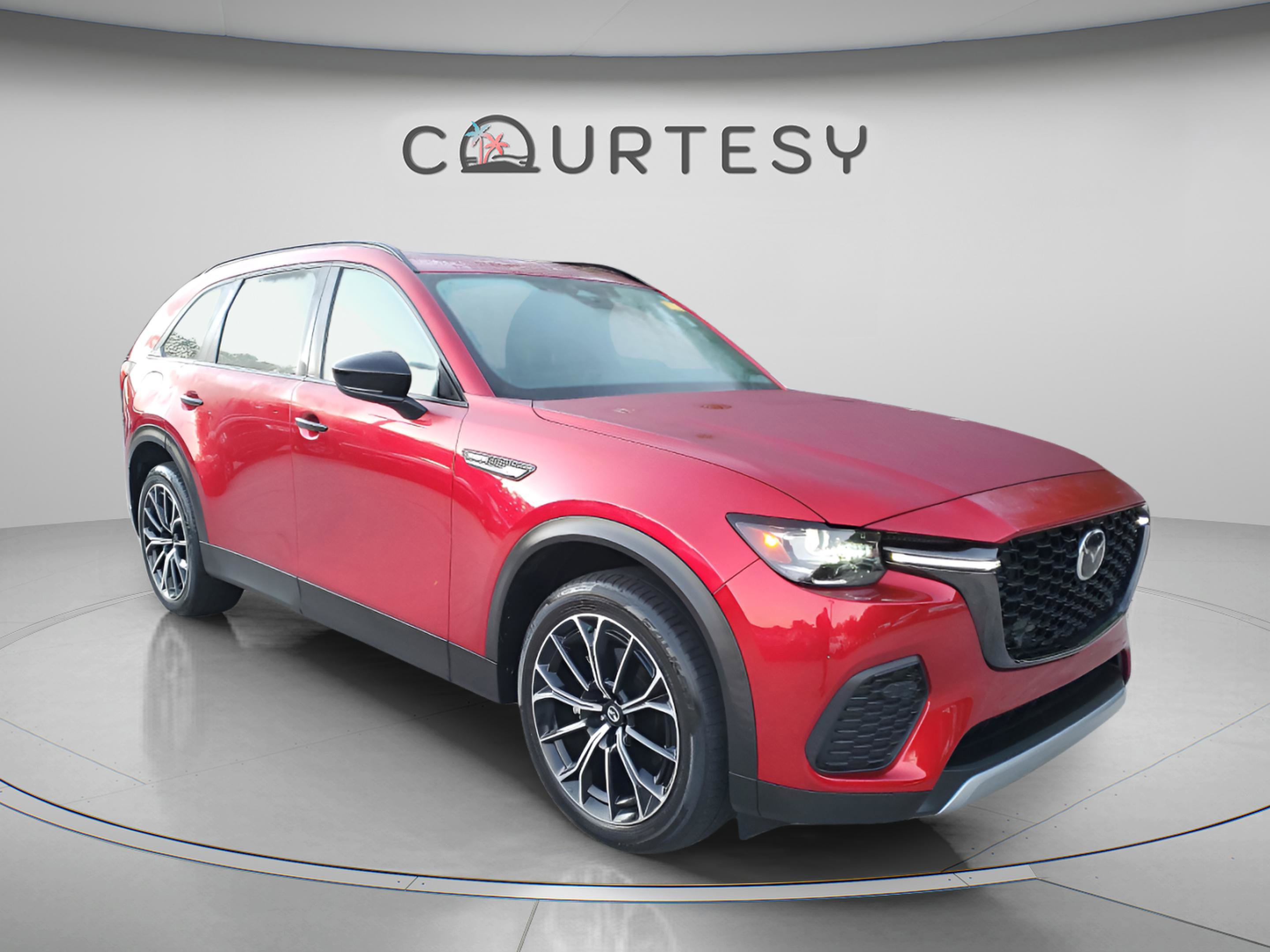 Used 2025 MAZDA CX-70 Plug-In Hybrid w/ Premium Plus AWD/4WD image 4