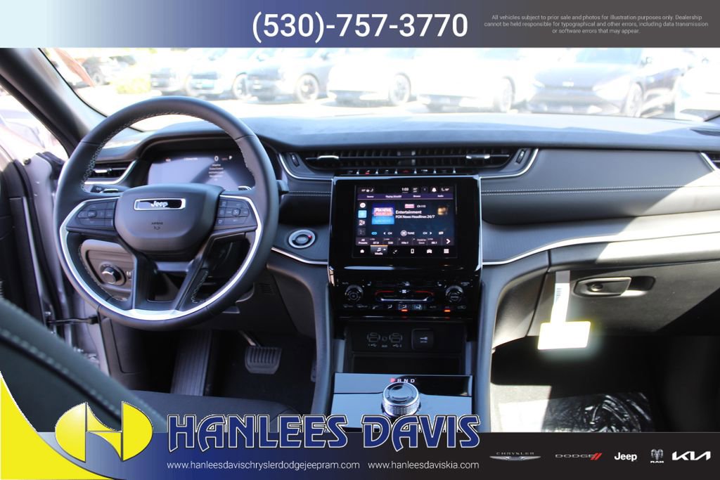 New 2026 Jeep Grand Cherokee Laredo X AWD/4WD image 19