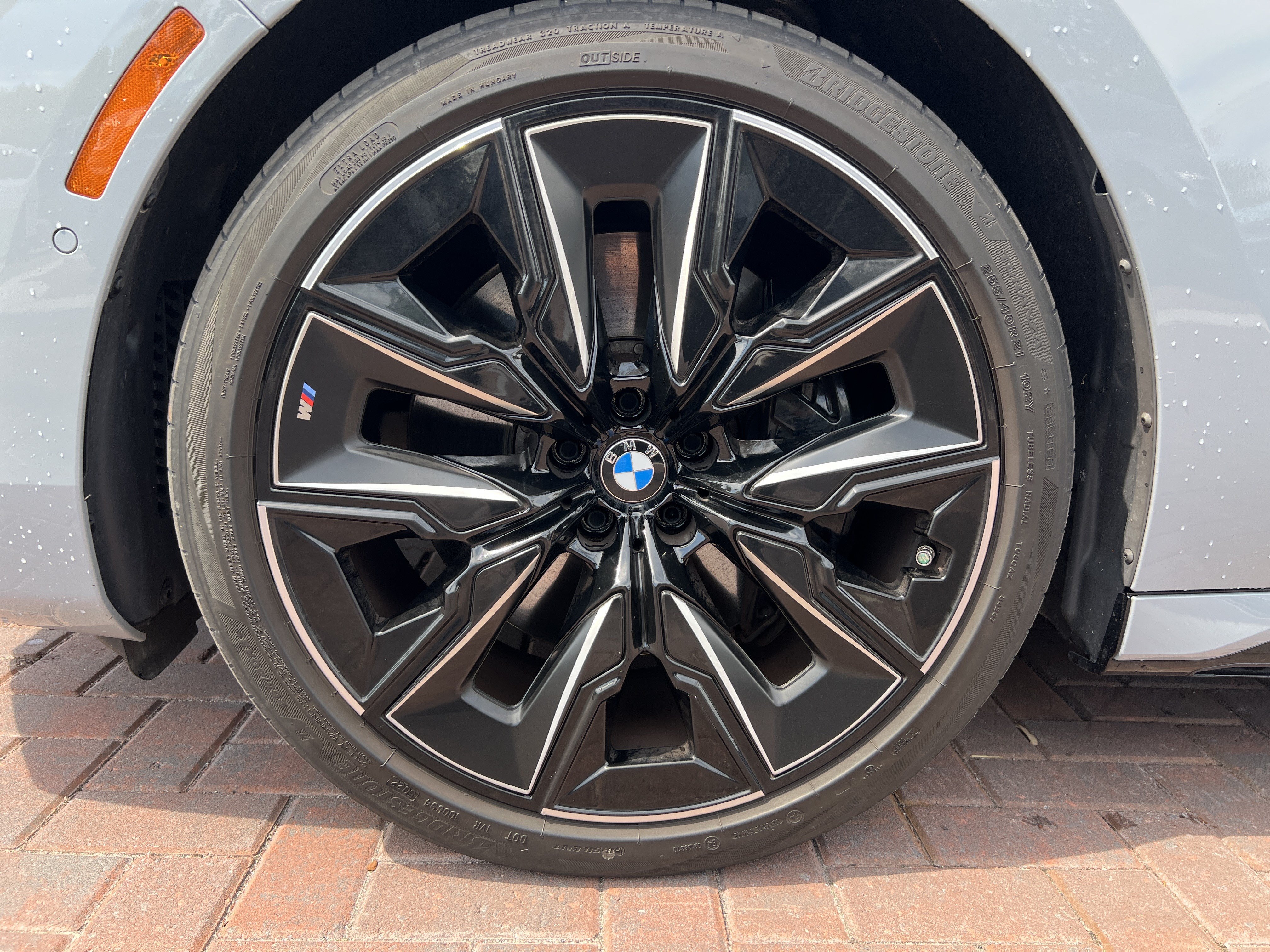 Used 2023 BMW 740i RWD image 13