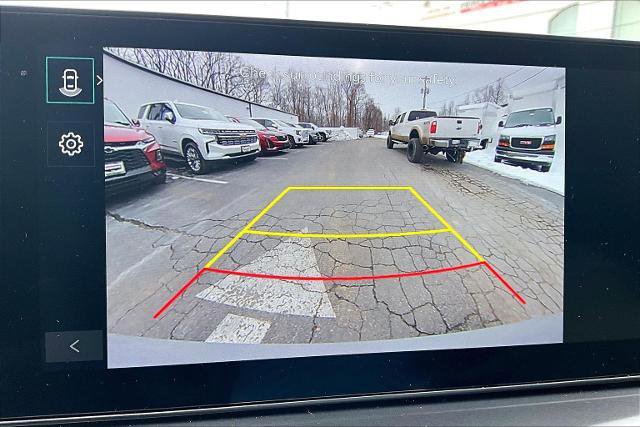 Used 2024 Kia Sorento S w/ Panoramic Sunroof Package image 14