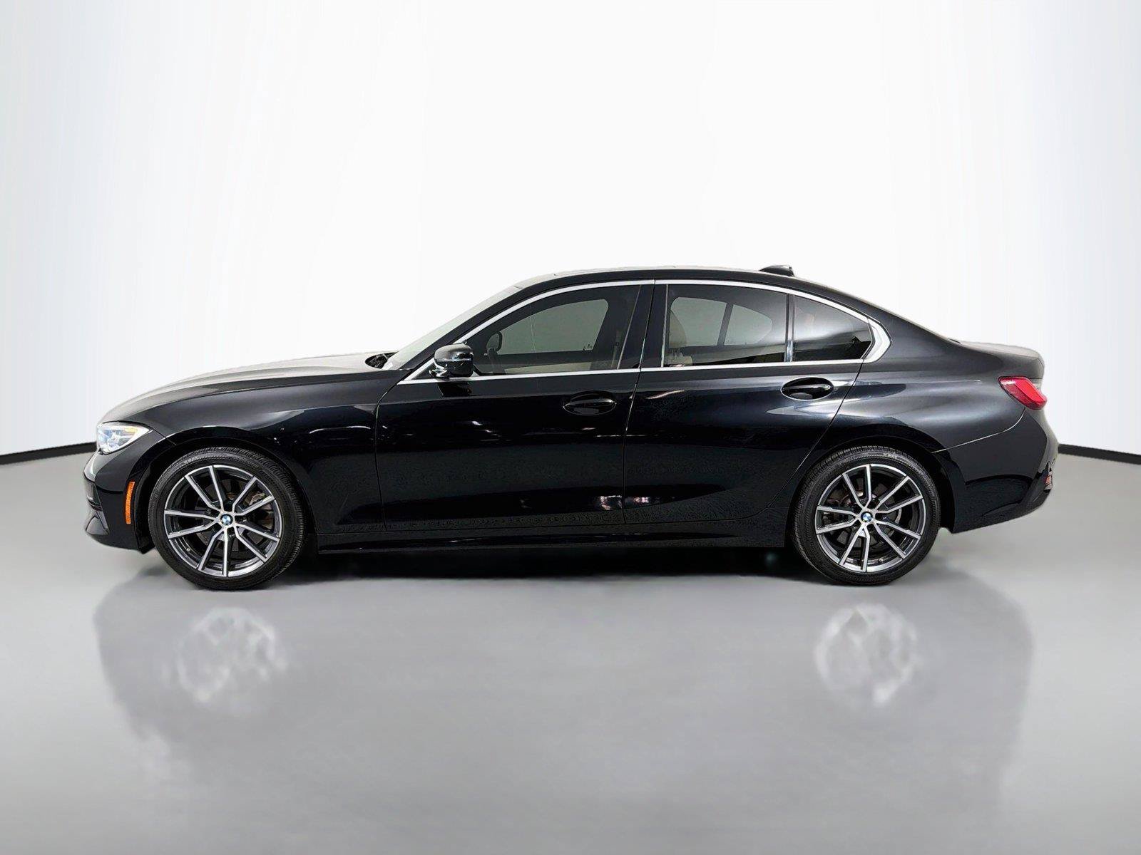 Used 2021 BMW 330i Sedan w/ Driving Assistance Package RWD image 8