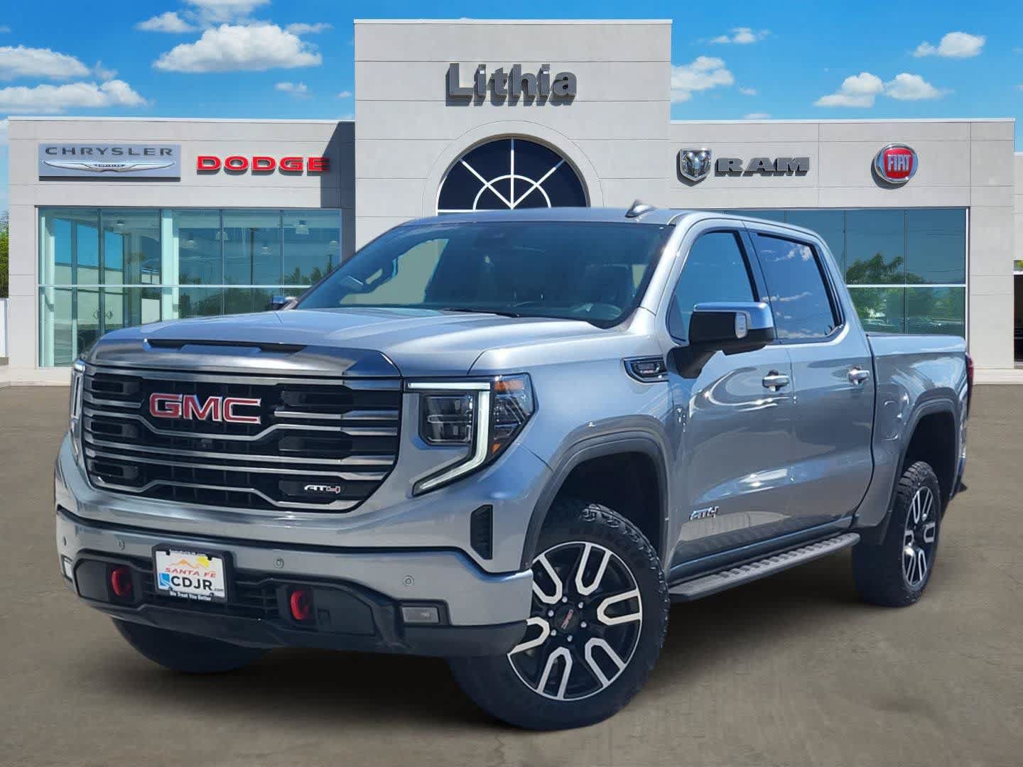 Used 2024 GMC Sierra 1500 AT4 w/ Technology Package AWD/4WD image 1