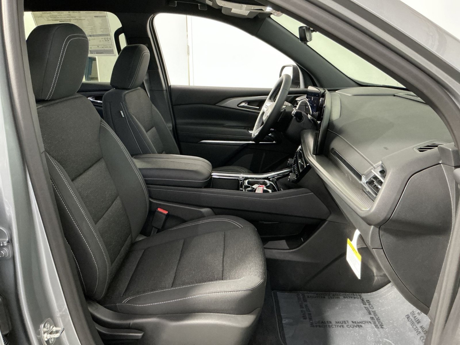 New 2026 Chevrolet Traverse LT w/ Midnight/Sport Edition FWD image 28
