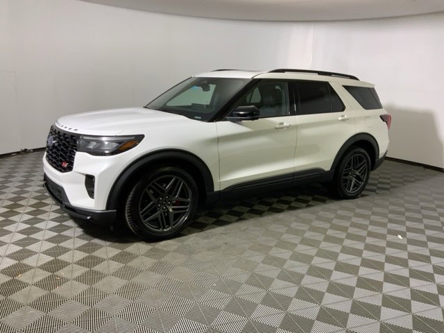 New 2025 Ford Explorer ST image 13