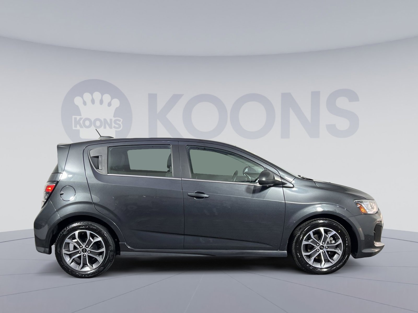 Used 2020 Chevrolet Sonic LT image 8