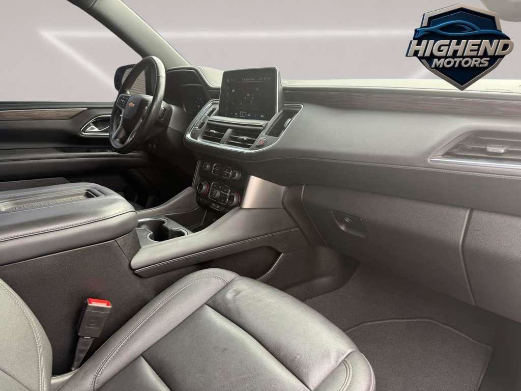 Used 2022 Chevrolet Tahoe LT w/ Luxury Package AWD/4WD image 25