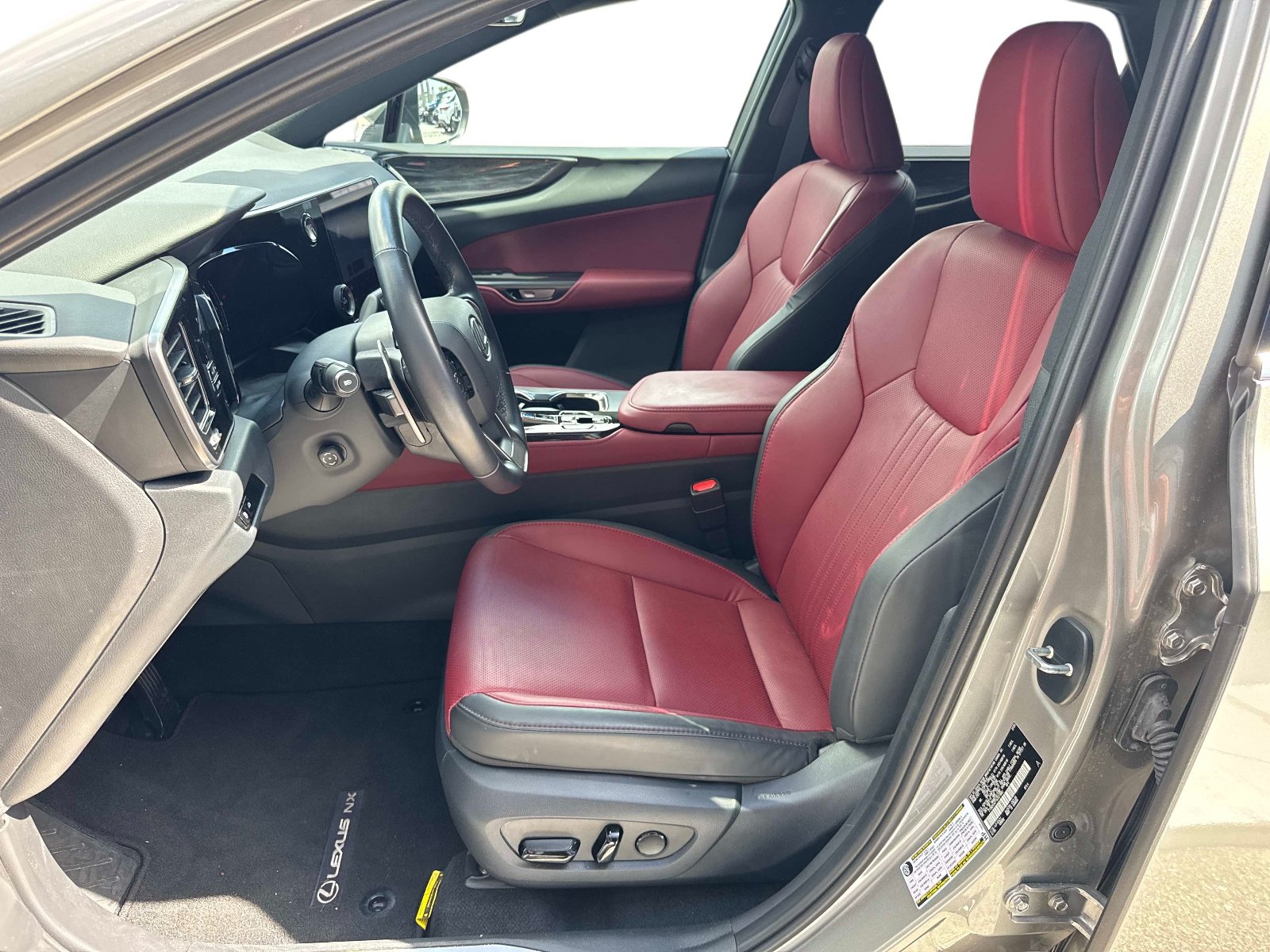 Certified 2025 Lexus NX 250 FWD w/ Accessory Package (Z1) image 22