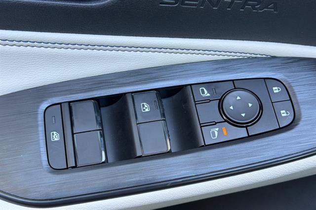 New 2027 Nissan Sentra SL w/ Floor Mat Package FWD image 12