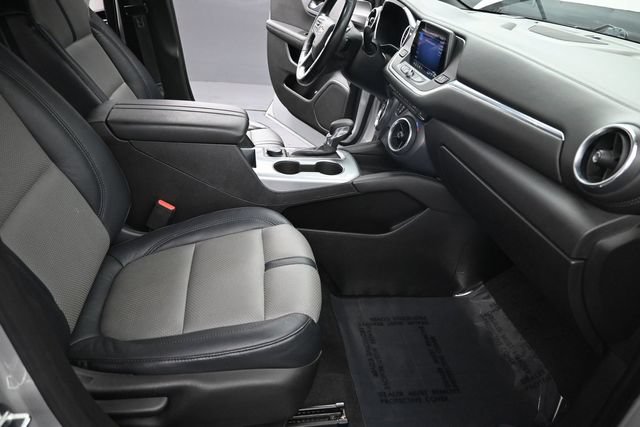 Used 2021 Chevrolet Blazer LT FWD image 19