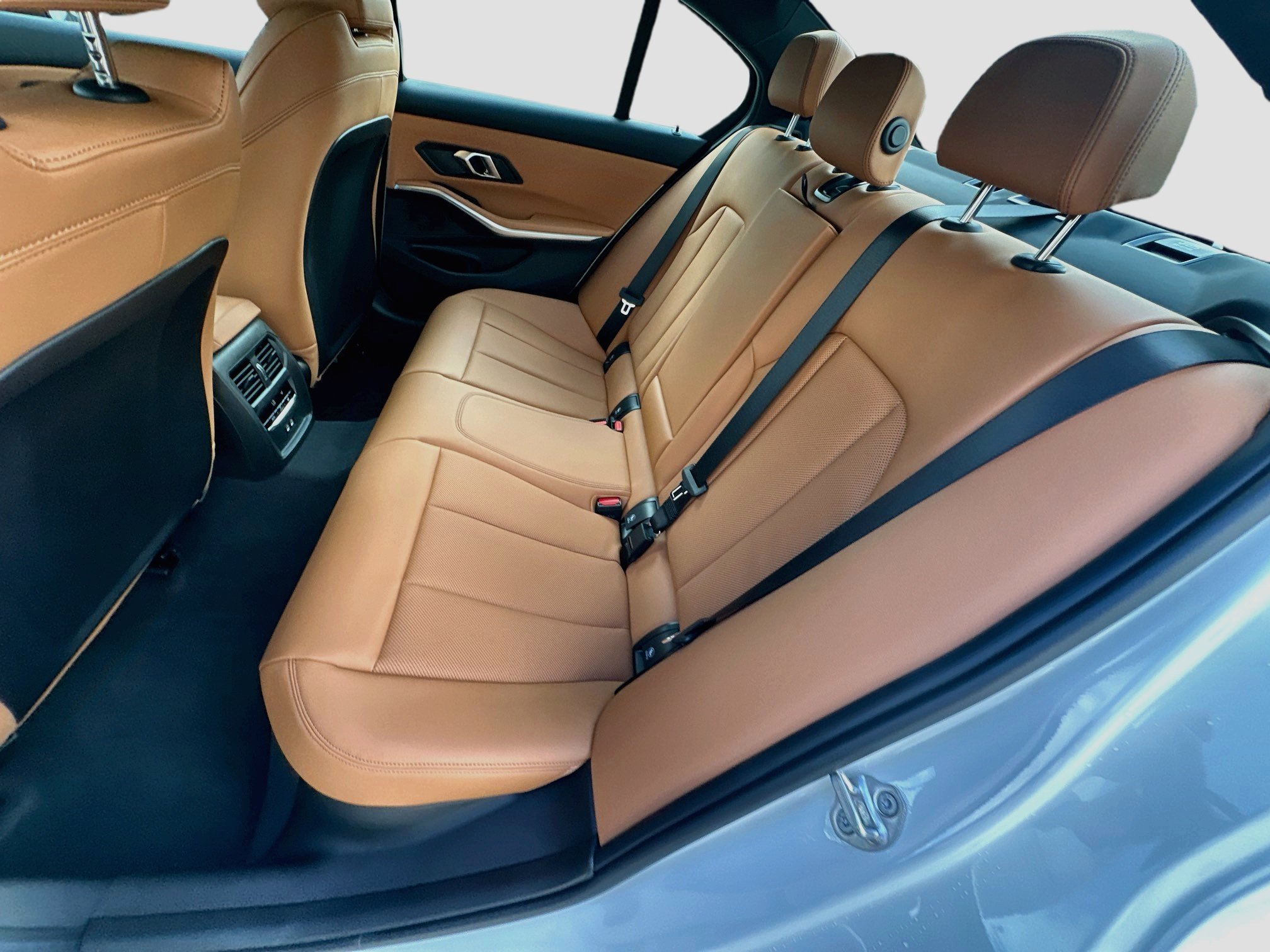 New 2026 BMW 330i Sedan w/ Convenience Package RWD image 21