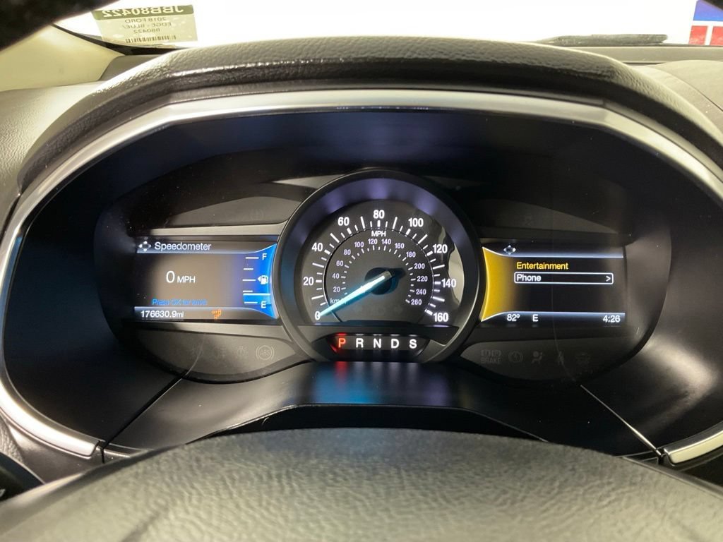 Used 2018 Ford Edge Titanium w/ Ford Safe & Smart Package FWD image 26