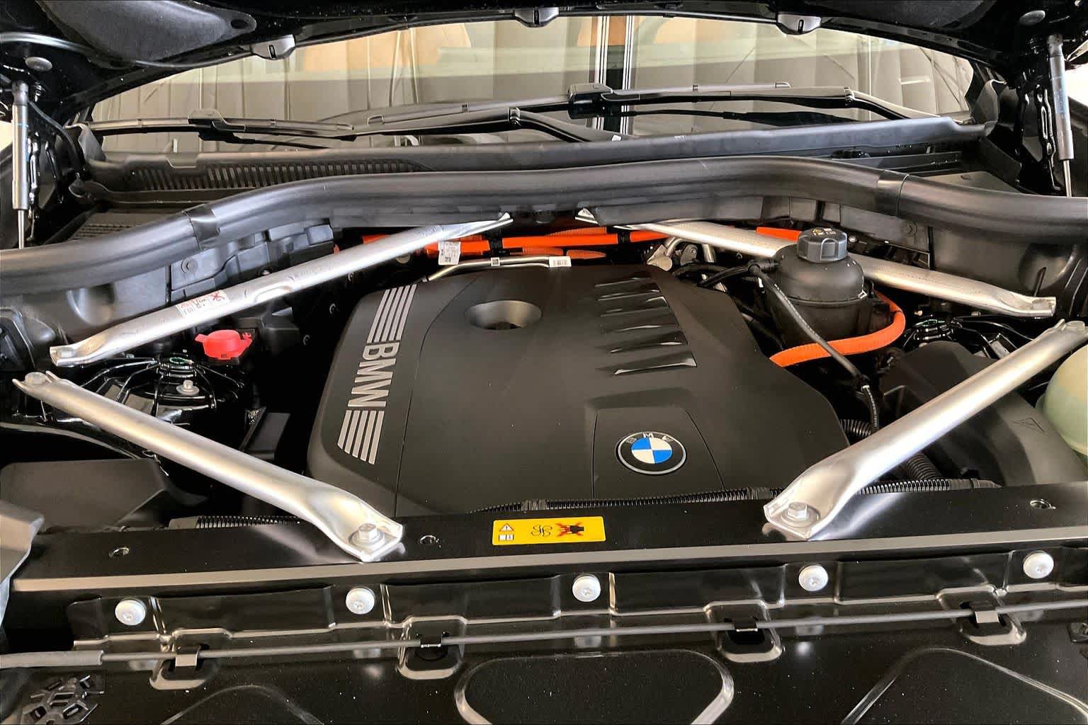 New 2026 BMW X5 xDrive50e AWD/4WD image 16